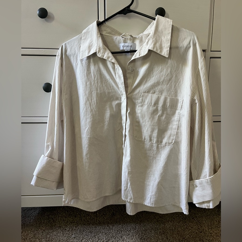 Worn once EUC Evereve modern button down - Picture 2 of 4